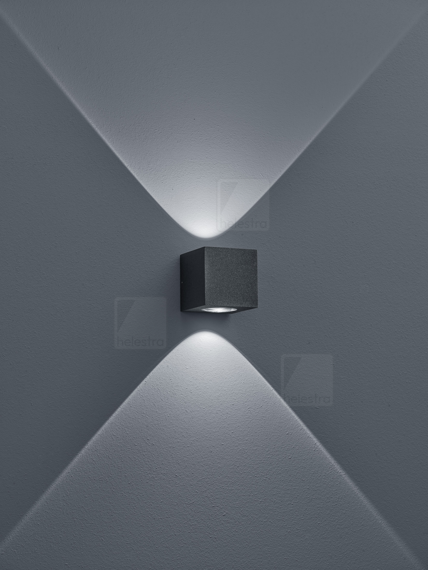 Helestra PEKA  wall luminaire cast aluminium graphite