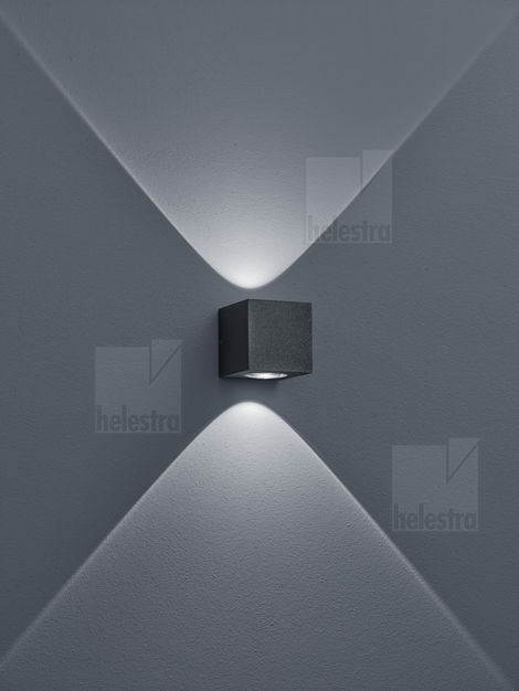 Helestra PEKA  Wandleuchte Aluminium-Guss graphit