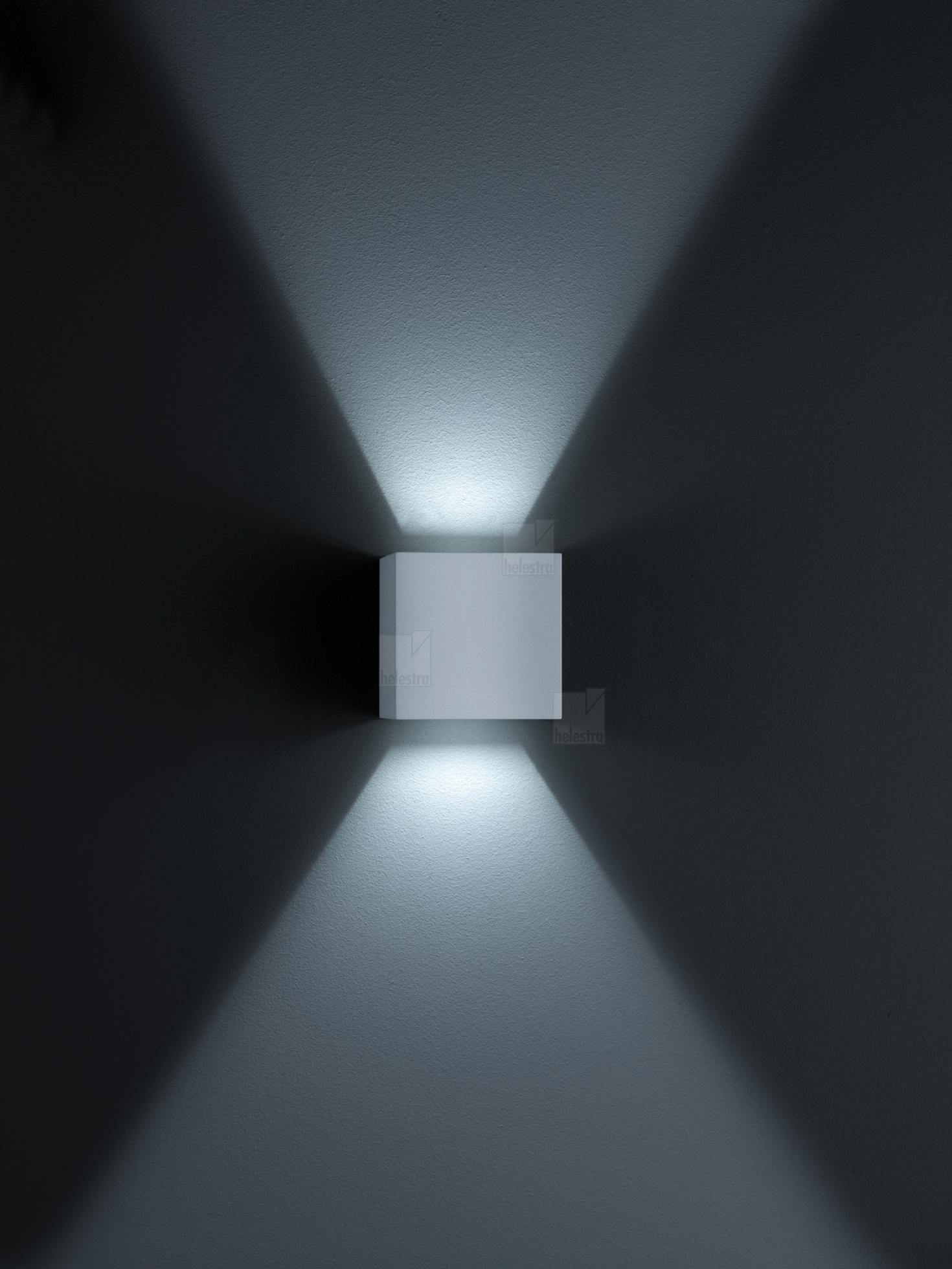Helestra SIRI44  applique aluminium gris argent