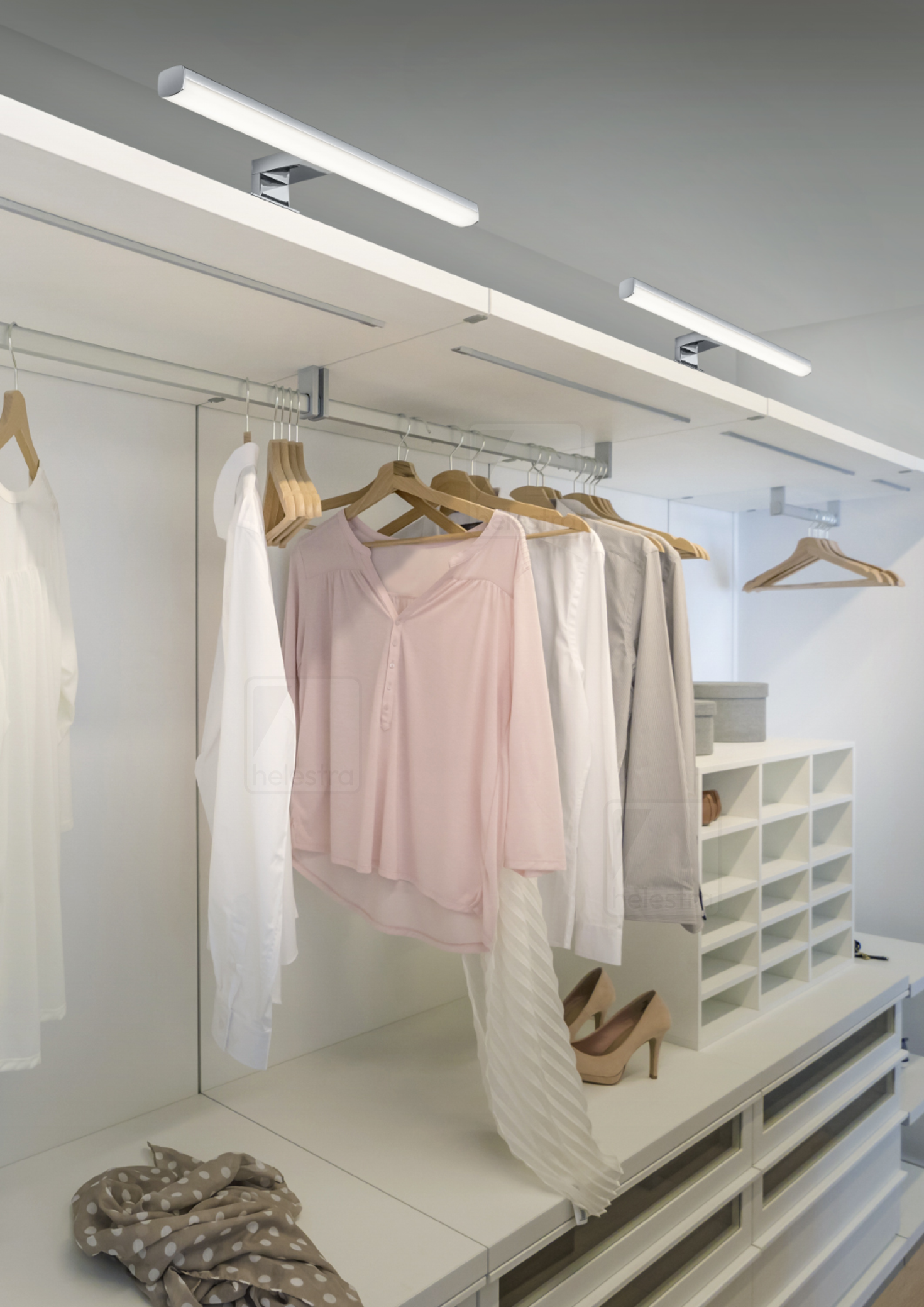 Helestra GAIA  wall luminaire aluminium chrome