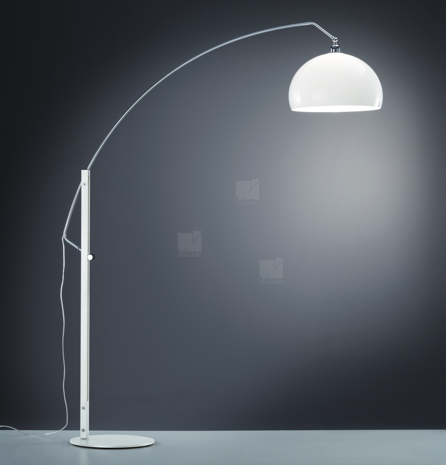 Helestra DORO  lampadaire Acier blanc mat - chrome