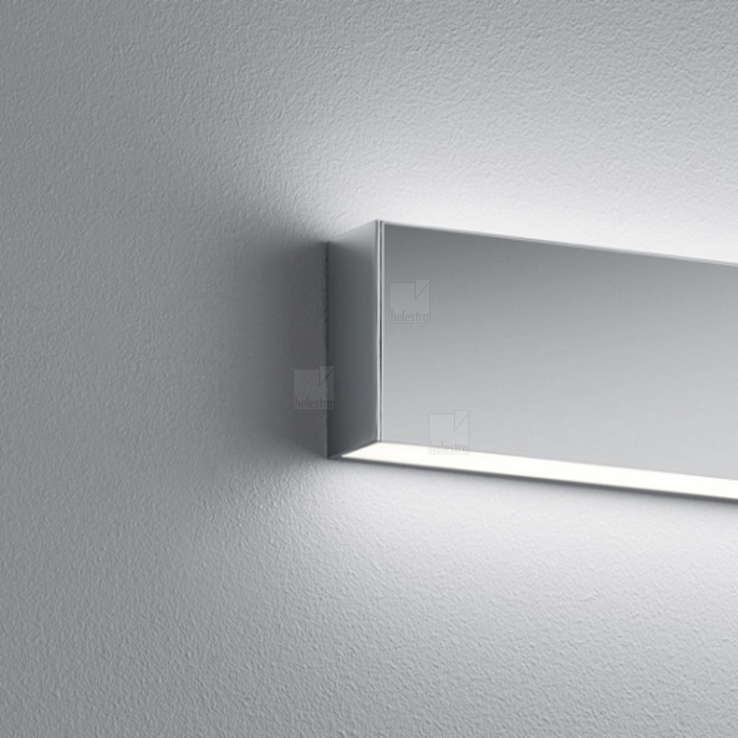 Helestra VIS  Wandleuchte Aluminium chrom