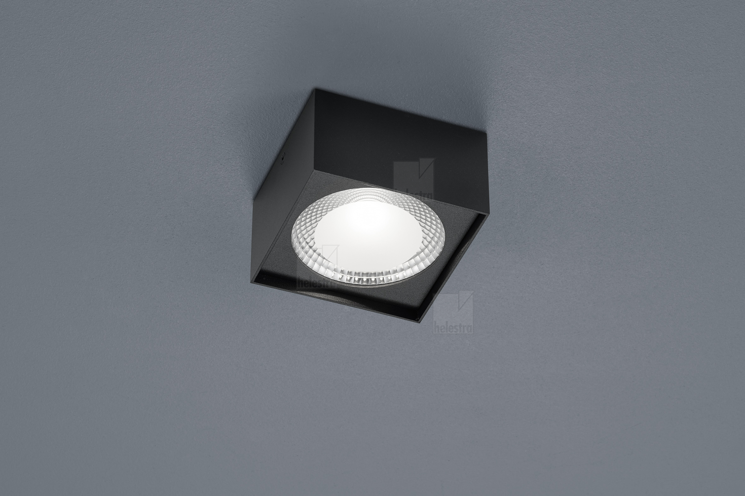 Helestra KARI  Plafonnier Acier noir mat