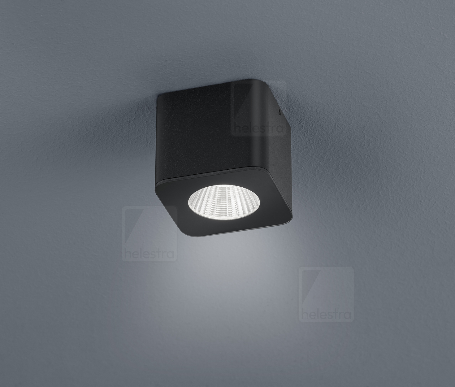 Helestra OSO  Deckenleuchte Aluminium mattschwarz