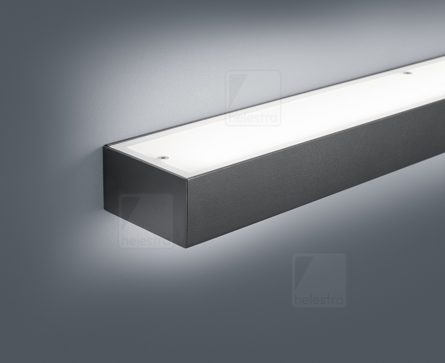 Helestra THEIA  lampada a parete acciaio nero opaco