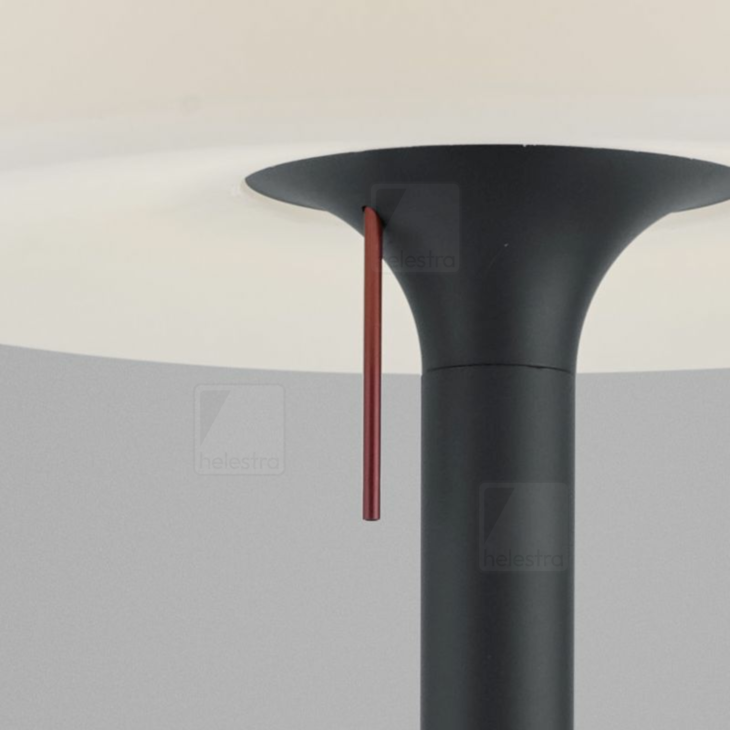 Helestra MORIS  lampadaire Acier graphite