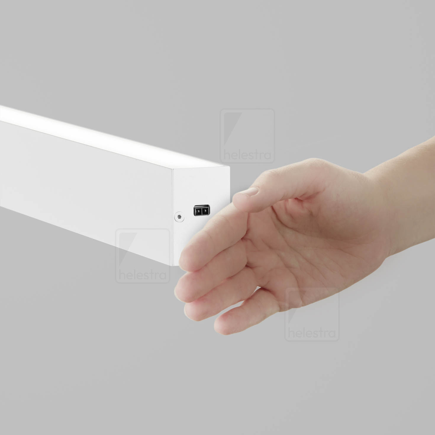 Helestra CAYO  suspension lumineuse aluminium blanc mat