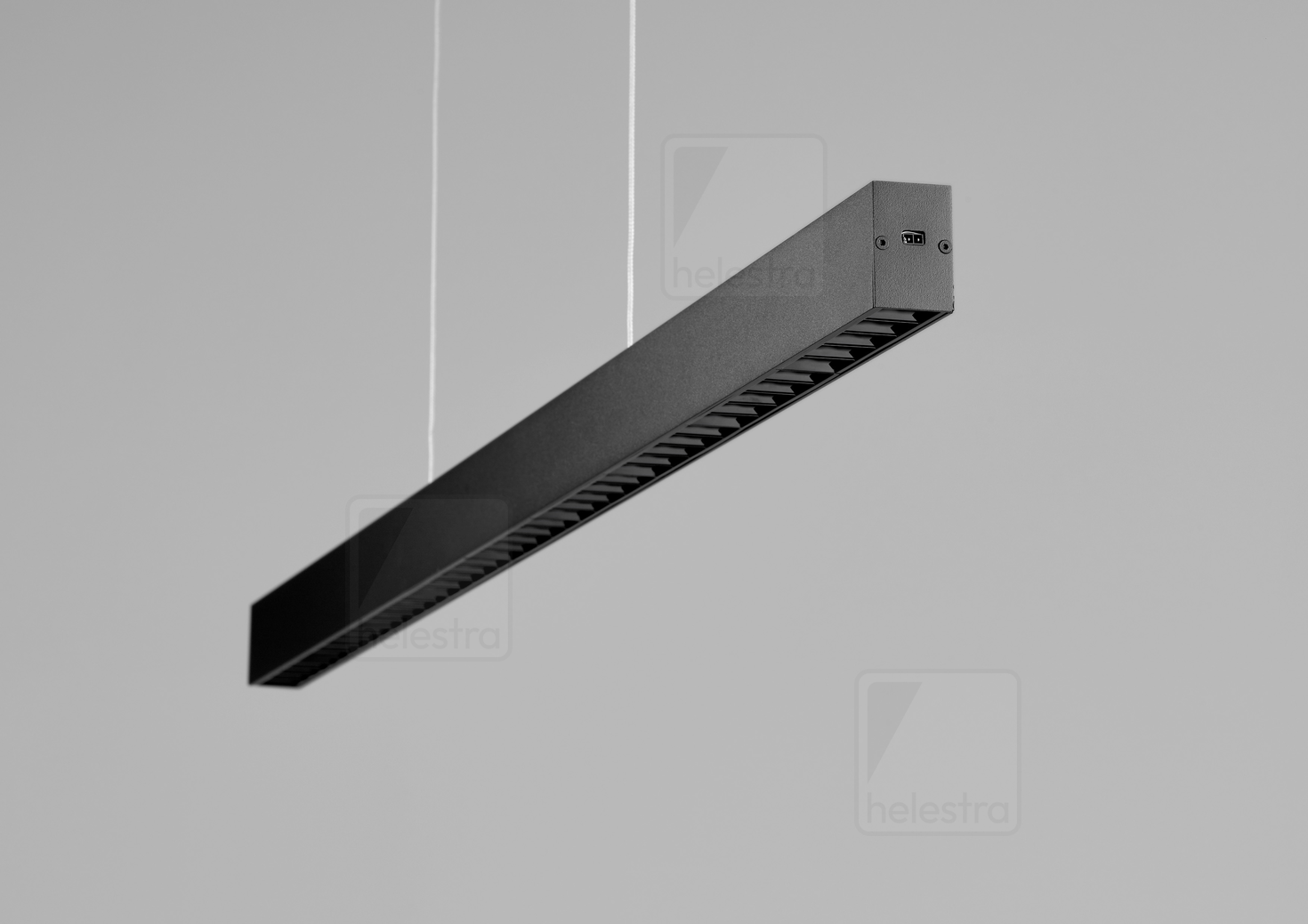 Helestra CAYO  suspension lumineuse aluminium noir mat
