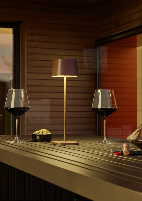 Helestra KORI  table luminaire aluminium rust colored