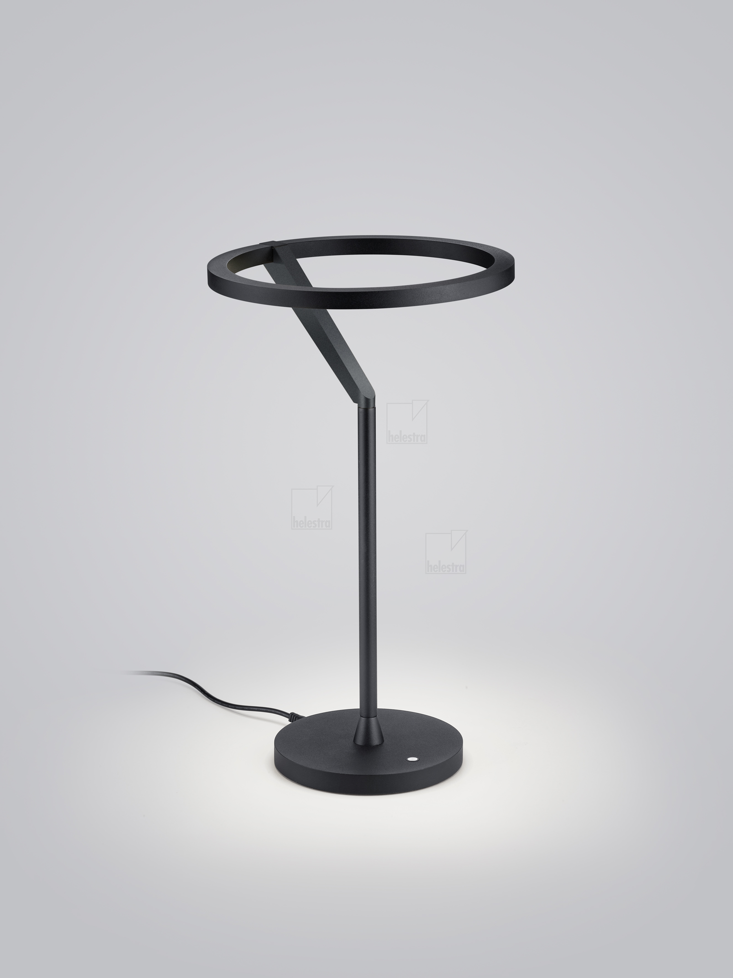 Helestra CHAZ  lampe de table aluminium noir mat