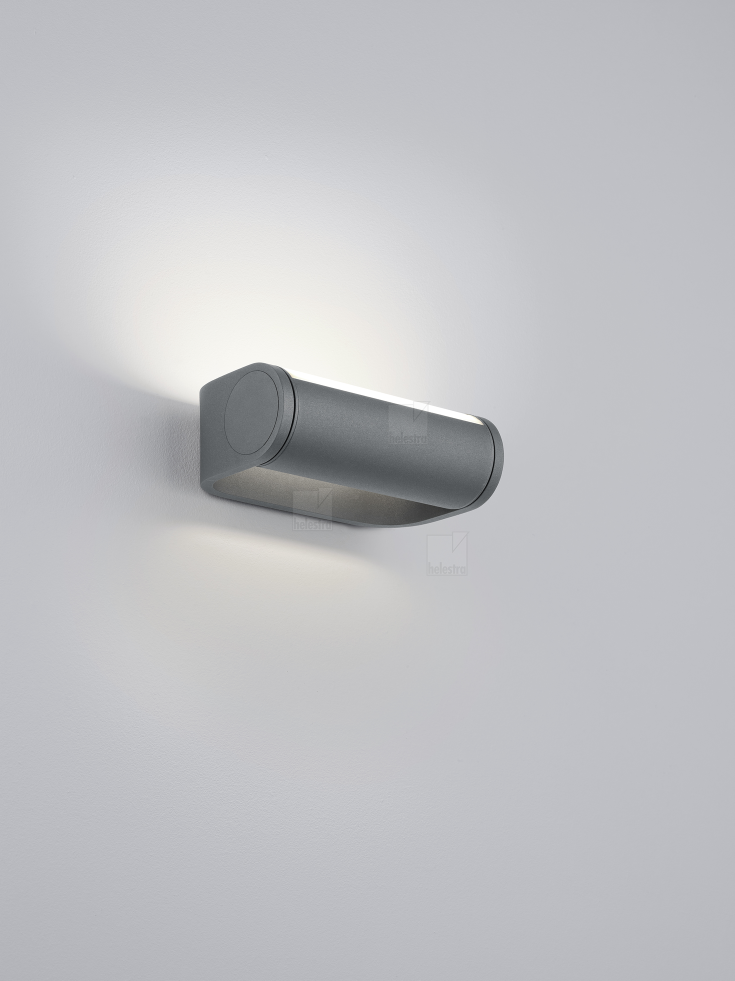 Helestra LUZ44  lampada a parete alluminio grafite