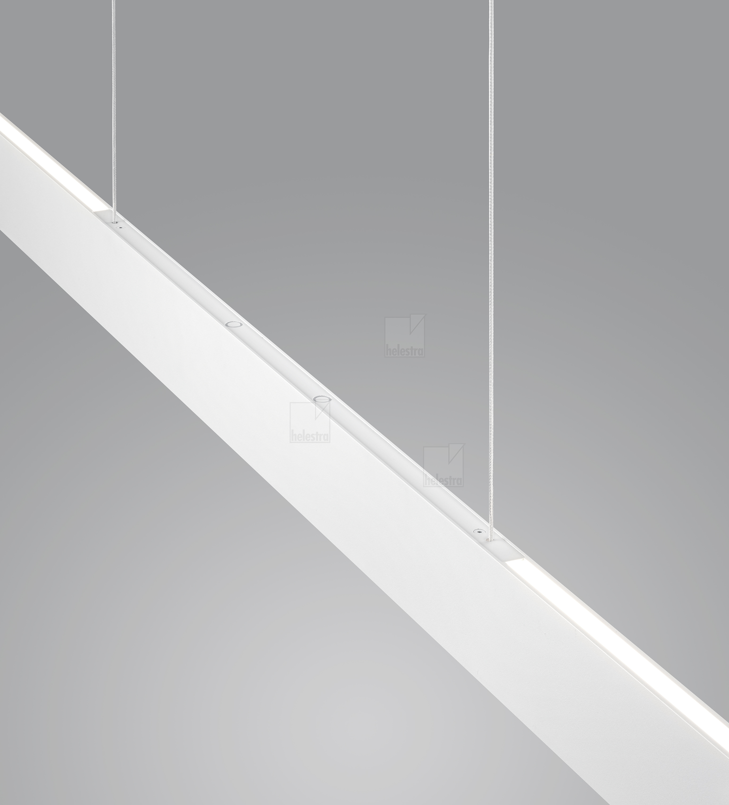 Helestra VANA  suspension lumineuse aluminium blanc mat