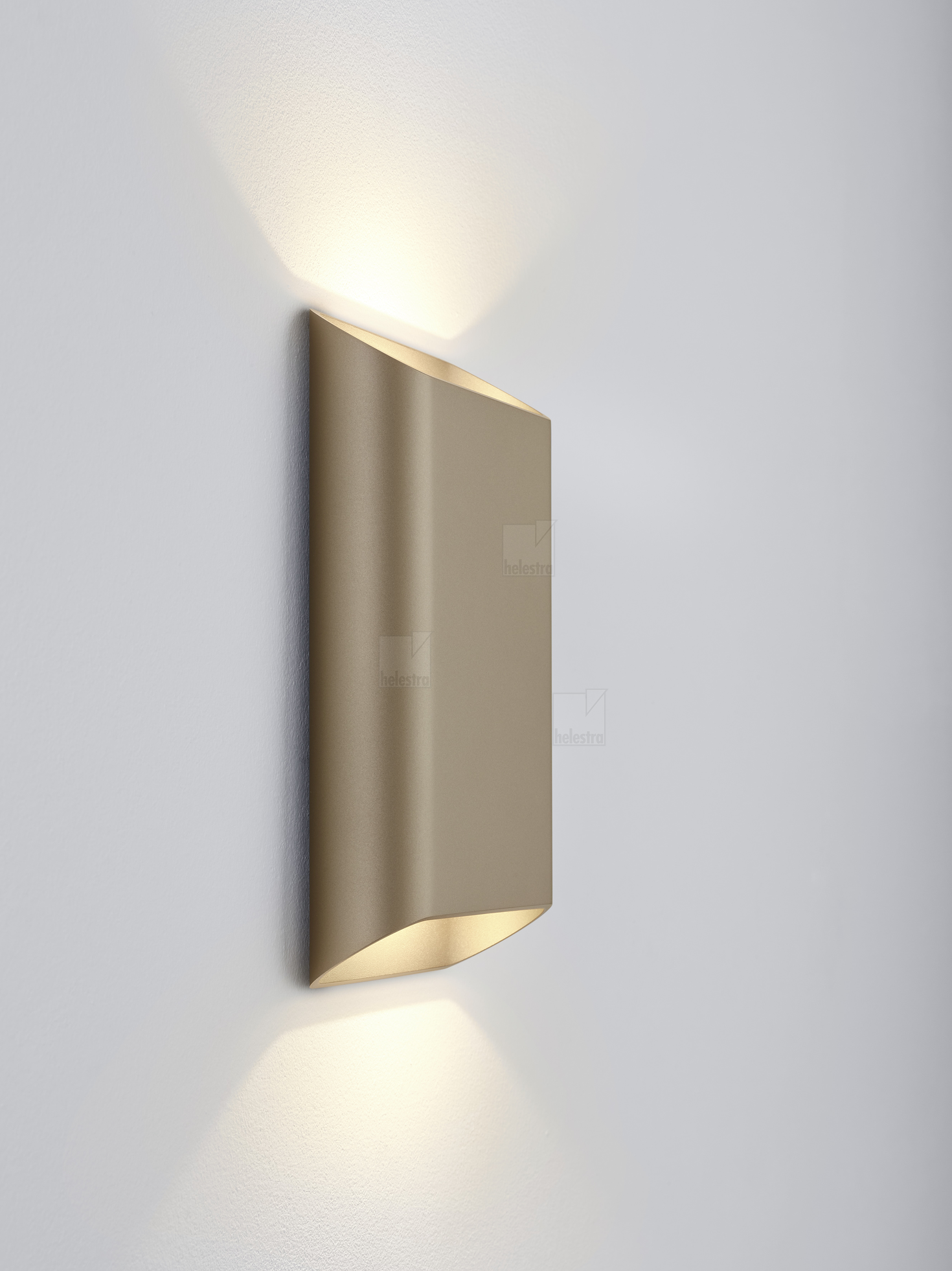 Helestra TOCO  applique aluminium Café 
