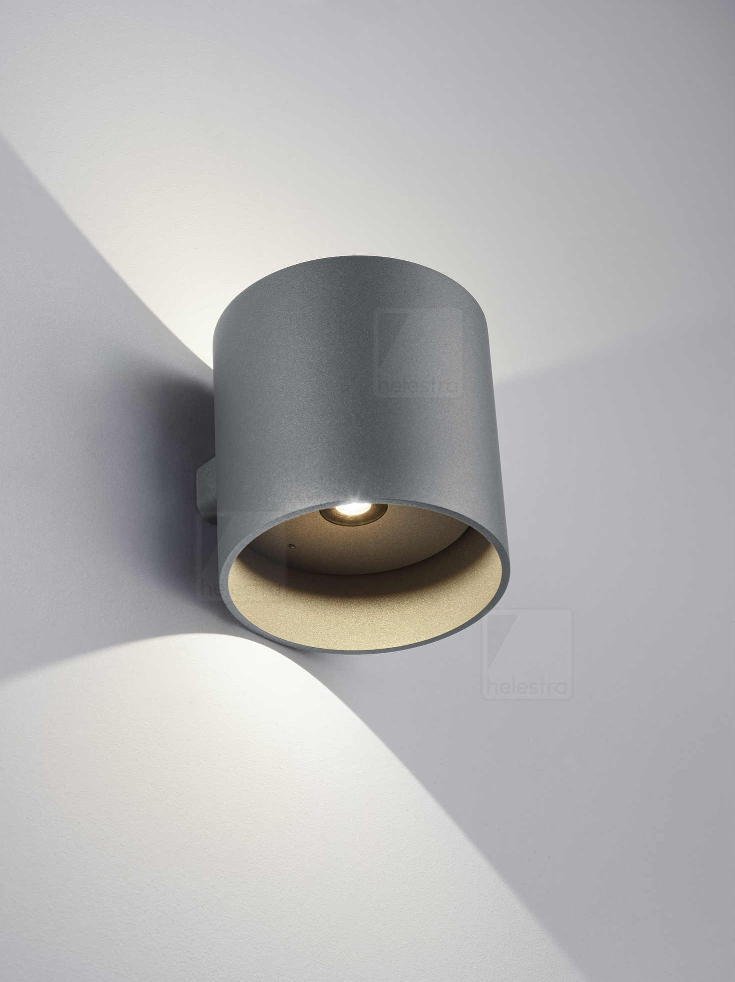 Helestra TOZY  applique fonte d'aluminium graphite