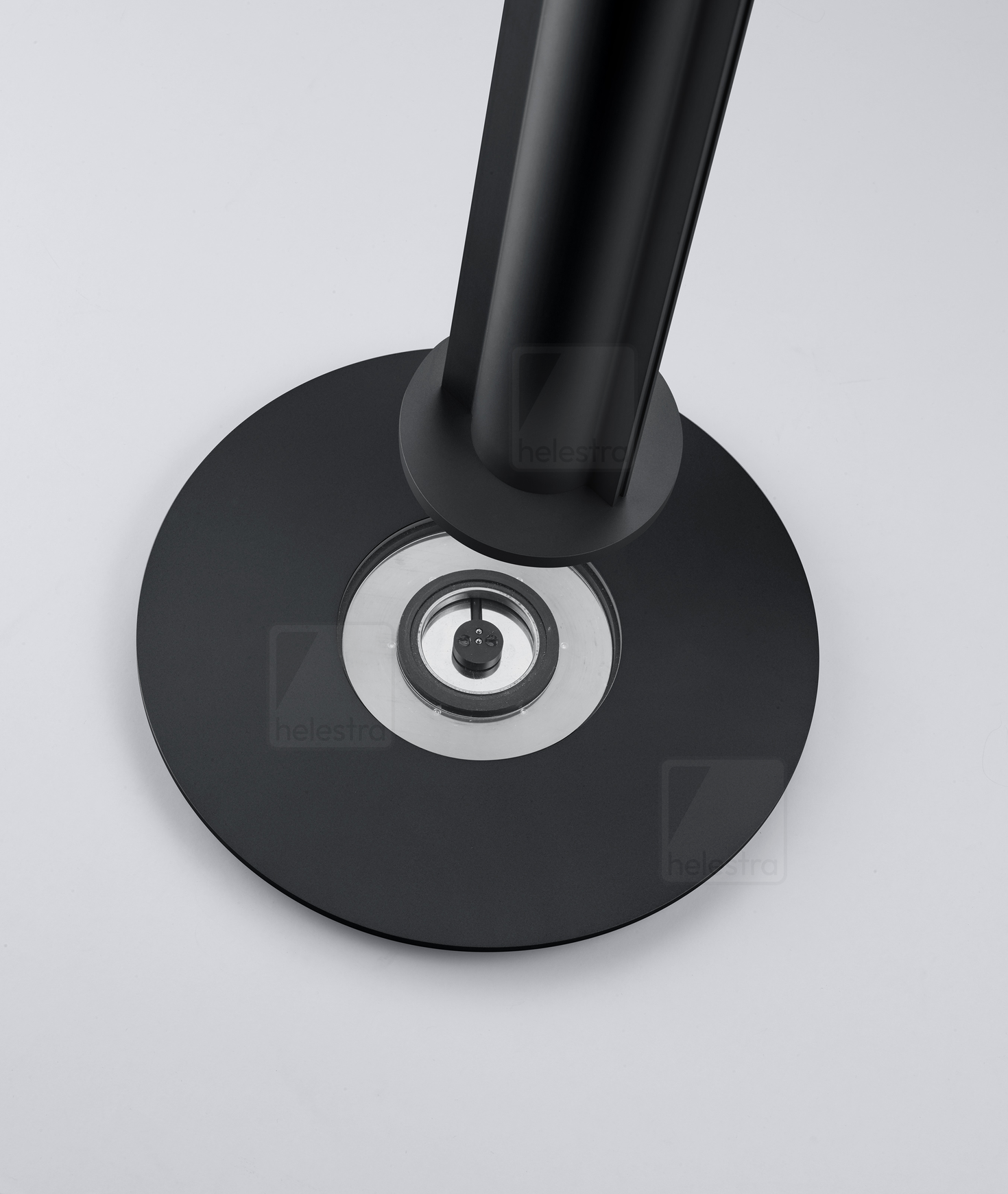 Helestra CIS  lampadaire aluminium noir mat