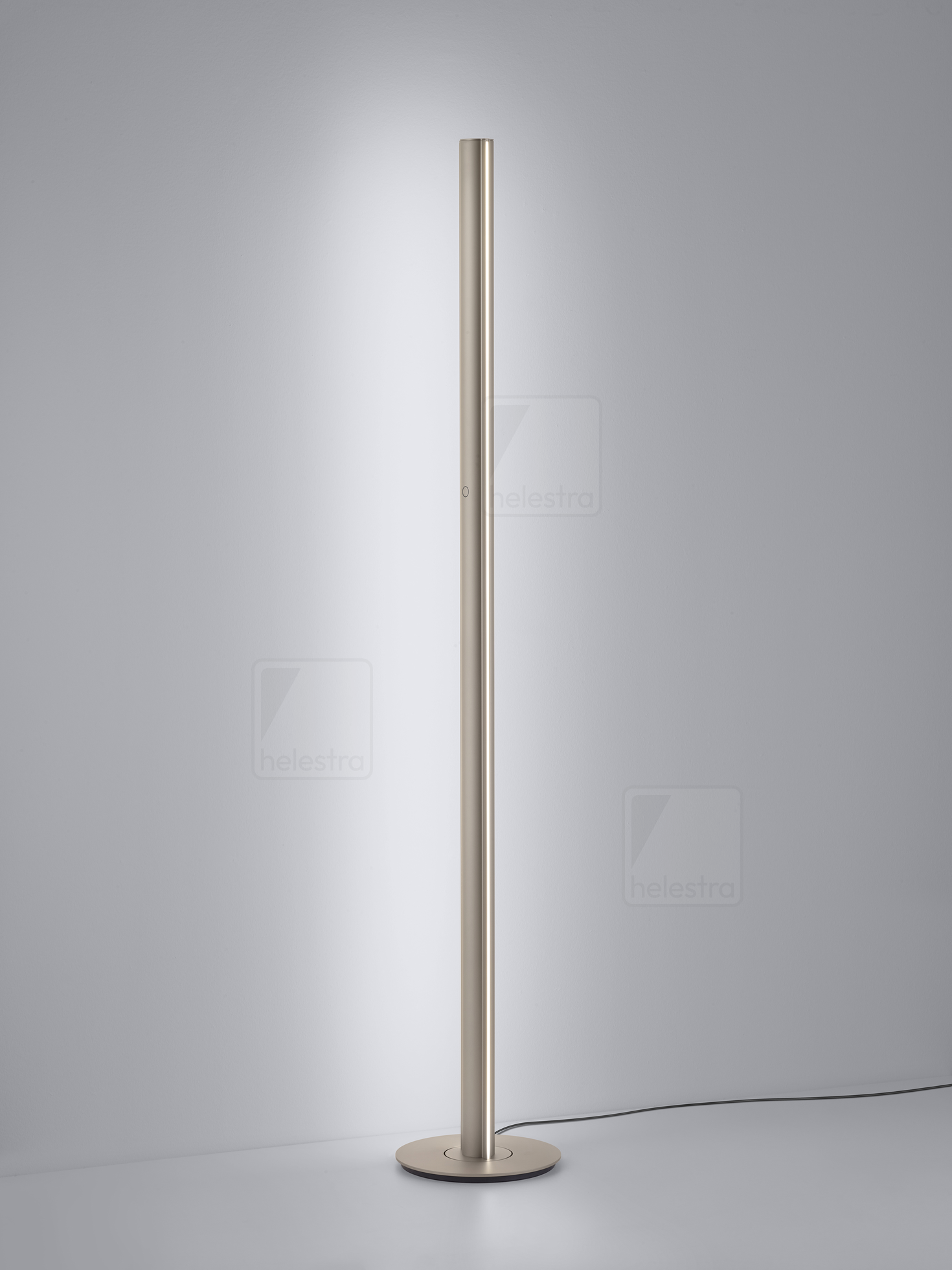 Helestra CIS  floor luminaire aluminium coffee