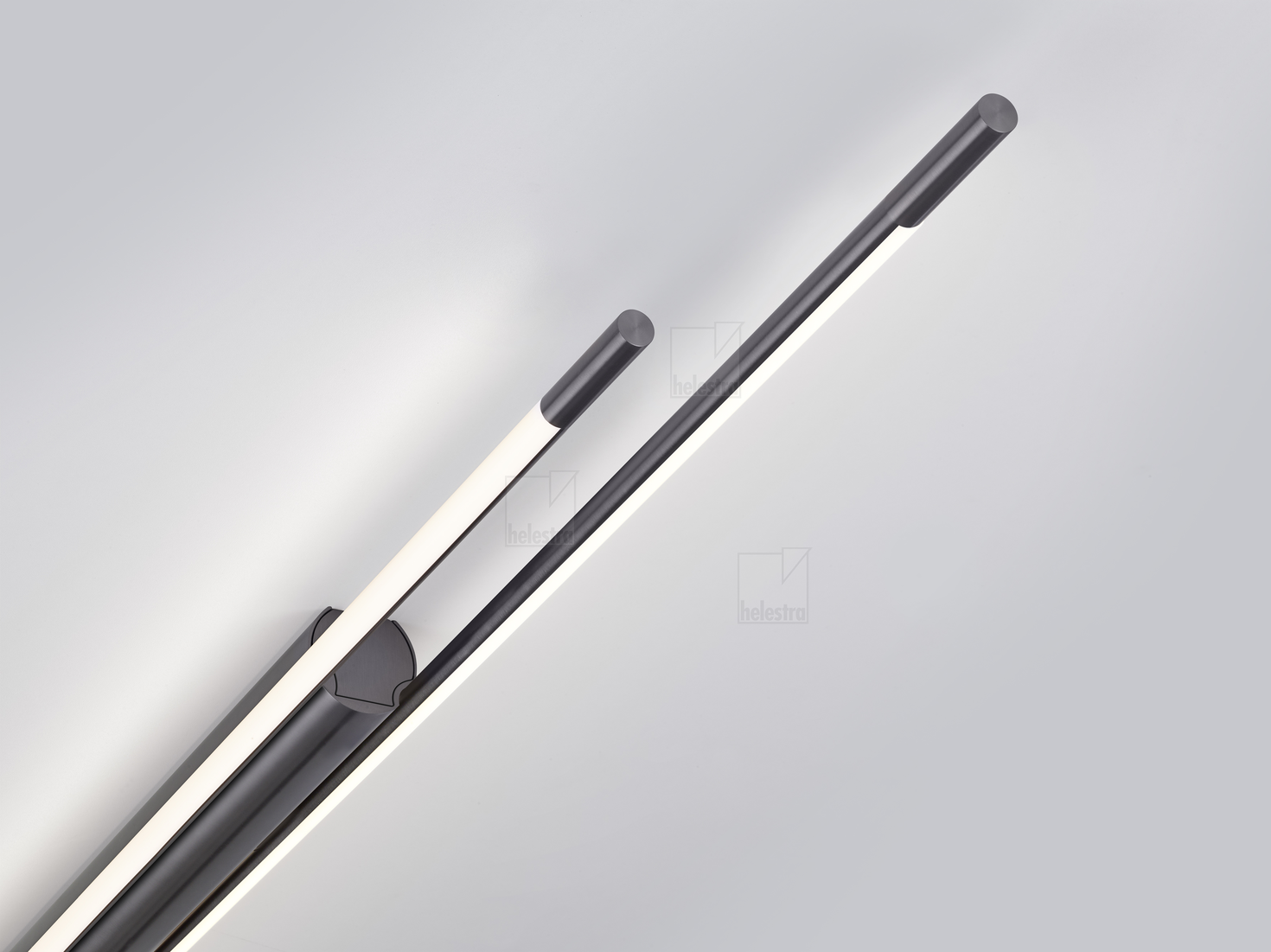 Helestra LEDA  Plafonnier aluminium gris titane anodisé
